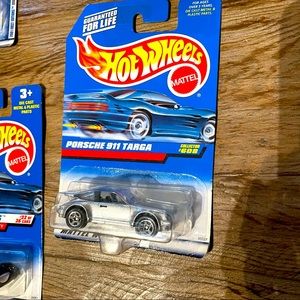HOT WHEELS PORSCHE 911 TARGA
